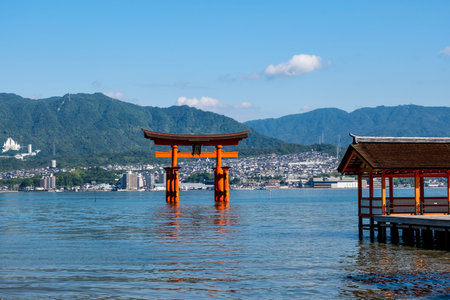 Great Torii of Itsukushima Shrine, UNESCO World Heritage Site and One of Japan's Three Scenic Views, Miyajima, Hatsukaichi City, Hiroshima Prefecture, Japanの写真素材
