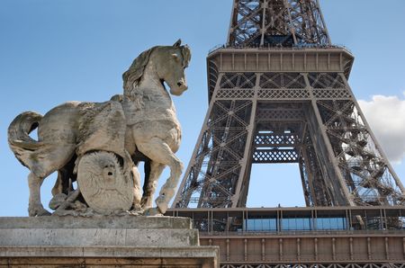 Horse sculpture on Lena bridge near to Eiffel Tower in Paris, France.の写真素材