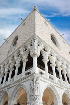 Fragment of The Doge's palace in Venice, Italia.の写真素材