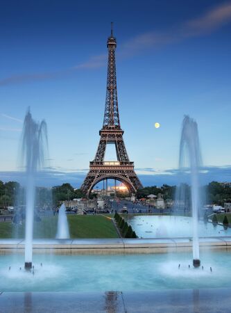 Trocadero fountains seen at evening in Paris, France.のeditorial素材