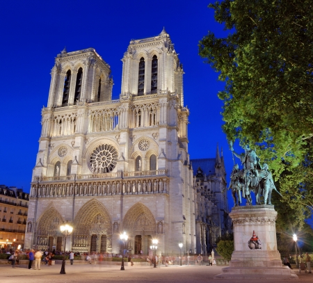 The cathedral Notre Dame de Paris in Paris, France.のeditorial素材