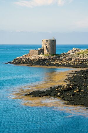 The castle guards the anchorage between Bryher and tresco.