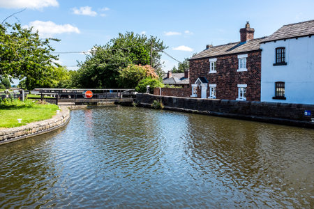 Top Lock is the start of the Rufford Branch of the Leeds - Liverpool Canal.の写真素材