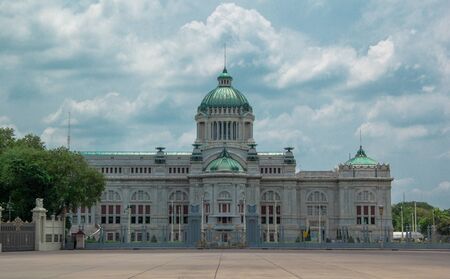 white castle in bangkok. thailandのeditorial素材
