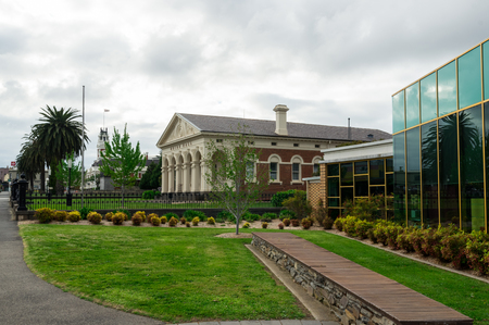 Ararat, Australia - October 21, 2017: the former Ararat shire hall on Barkly Street in central Ararat has a classical fascade with a colonnade.のeditorial素材