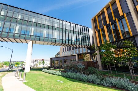 Bendigo, Australia - October 28, 2018: the new Bendigo Hospital was built in 2017 by Silver Thomas Hanley and Bates Smart. It is the largest regional hospital in Victoria.のeditorial素材