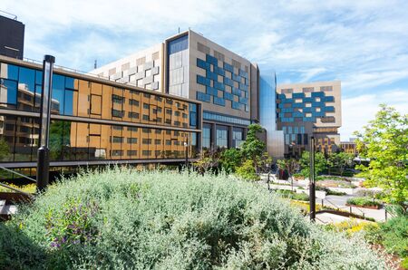Bendigo, Australia - October 28, 2018: the new Bendigo Hospital was built in 2017 by Silver Thomas Hanley and Bates Smart. It is the largest regional hospital in Victoria.のeditorial素材