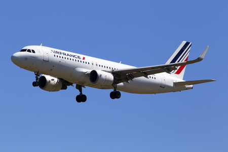 Borispol, Ukraine - May 26, 2018: F-HEPG Air France Airbus A320-214(WL) aircraft on the blue sky backgroundのeditorial素材