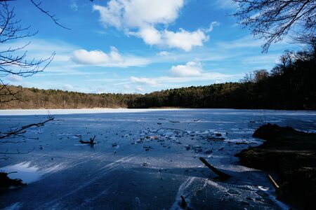 Lake in winter - See im Winterの写真素材