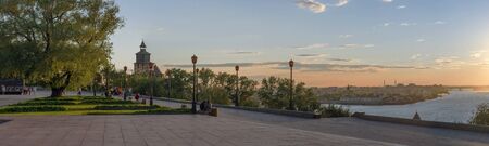 The Kremlin in Nizhny Novgorod. View of the river part of the city.のeditorial素材