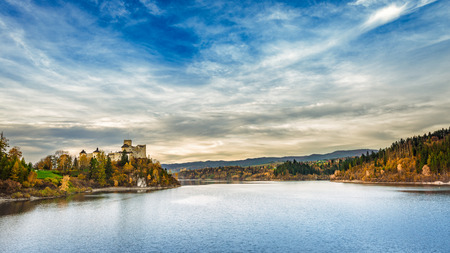 Autumn Czorsztyn castle landscape. Niedzica, Pieniny, Polandの写真素材