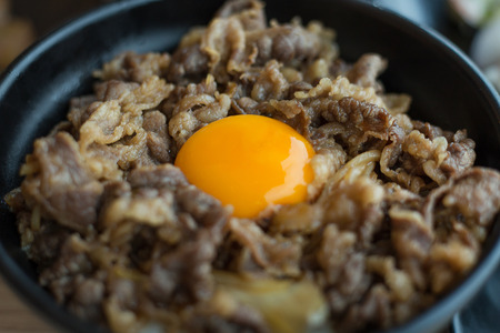 sushi ikura image close up on white color  mood  close up in Japanese restaurant.の写真素材