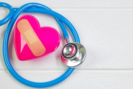 The pink Heart and stethoscopes for medical content.の写真素材