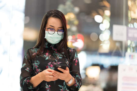 Sme business owner woman opens coffee shop and food,After the government relax quarantine measures to prevent epidemic.の写真素材