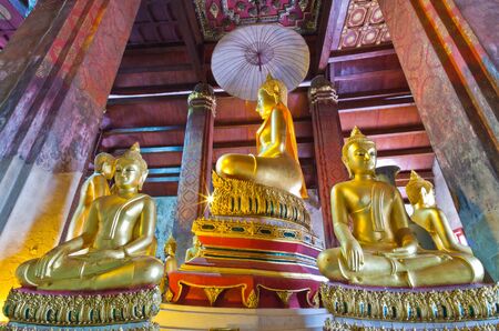 Buddha Statues the old church in Phetchaburi Province,Thailand,Public Domain のeditorial素材