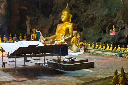 Buddha is located in Khao Luang Cave, Phetchaburi Province, Thailandのeditorial素材
