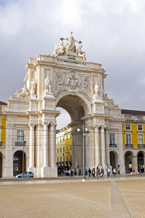 Rua Augusta Arch is a stone, triumphal arch-like, historical building and visitor attraction in Lisbon, on Commerce Square, built to commemorate the city's reconstruction after the 1755 earthquake.の写真素材
