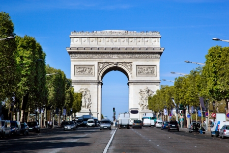 Arc de Triomphe, Paris, France. View from Avenue des Champs-Elyseesのeditorial素材