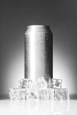 Drink in aluminium canの写真素材