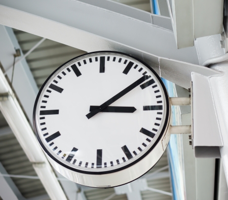Big clock on subway platformの写真素材