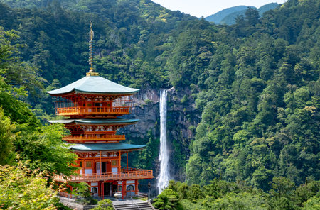 Scenic view of pagoda of Seigantoji Temple with Nachi no Taki fall in background at Nachi Katsuura, Wakayama, Japanのeditorial素材