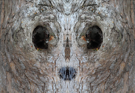 close up gnarl loke like alien face
