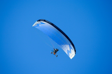 CHIANGMAI, THAILAND -JANUARY 21 2012: An unidentified Dudek Paramotor. Photo in Chiangmai balloon festival, Chiangmai. Thailand.のeditorial素材