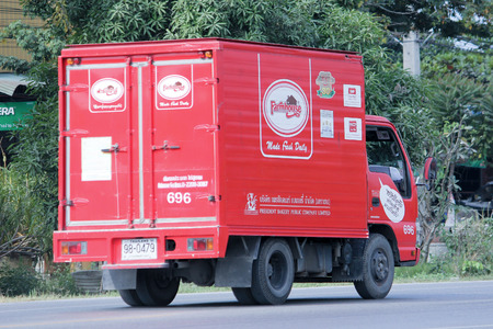 CHIANGMAI, THAILAND - DECEMBER 16 2014:  Fast Delivery Truck of PRESIDENT BAKERY PUBLIC COMPANY LIMITED ( Farmhouse product ). Photo at road no.121 about 8 km from downtown Chiangmai, thailand.のeditorial素材