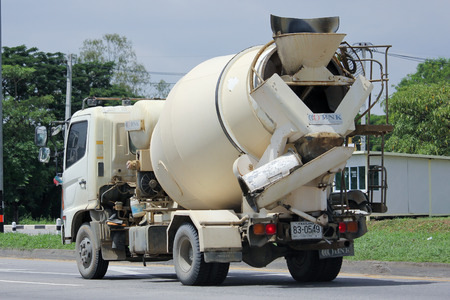 CHIANGMAI, THAILAND -AUGUST 13 2015:   Concrete truck of Chiangmai Concrete product company. Photo at road no.121 about 8 km from downtown Chiangmai, thailand.のeditorial素材