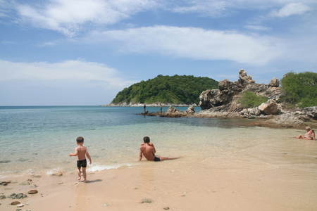 PHUKET, THAILAND -OCTOBER 28 2011: Tourist Activity on Tropical Phuket island Beach, Southern provinces of Thailand.のeditorial素材