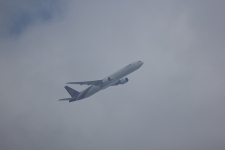 CHIANG MAI, THAILAND -NOVEMBER 25 2017: Boeing 777-300, HS-TKE TG103 of Thai airway. Take off from Chiangmai airport to Bangkok Suvarnabhumi, thailand.のeditorial素材