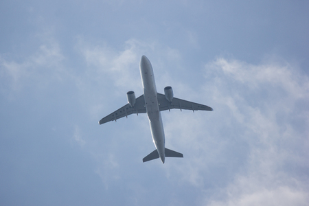 Chiangmai, Thailand - January 2 2019: B-1033 Airbus A320-200 of China Eastern Airline. take off from Chiangmai Airport to shanghai.のeditorial素材