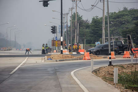 Chiangmai, Thailand - March  11 2021:  Car on Junction. Road to chiangmai city.のeditorial素材
