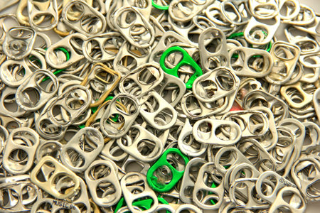 Aluminum ring pull, Recycle 