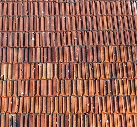 Old roof tiles backgroundの写真素材