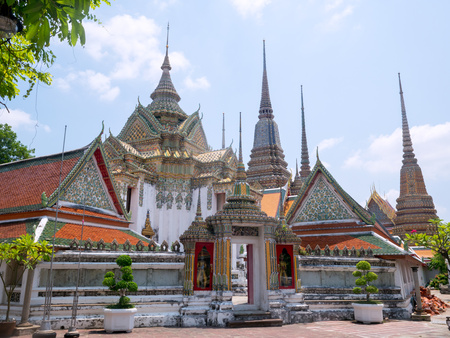 Wat Phra Chetupon Vimolmangklararm (Wat Pho) temple in Thailand.のeditorial素材