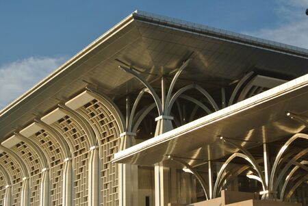 Tuanku Mizan Zainal Abidin Mosque located at Putrajaya, Malaysia. The mosque was completed in 2009. The mosque is also known as the Iron Mosque as constructed using approximately 6000 tons of steel.のeditorial素材