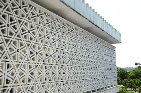 Wall detail at National Mosque of Malaysia a.k.a. Masjid Negara on February 15, 2014 at Kuala Lumpur, Malaysia. It was built in 1965 and has a capacity of 15,000 people\'s.のeditorial素材