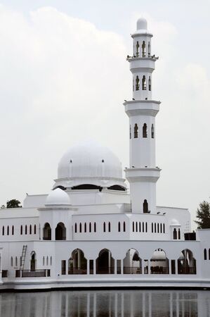 The Tengku Tengah Zaharah Mosque on August 03, 2012 at Kuala Ibai Lagoon, Kuala Terengganu, Terengganu, Malaysia.のeditorial素材
