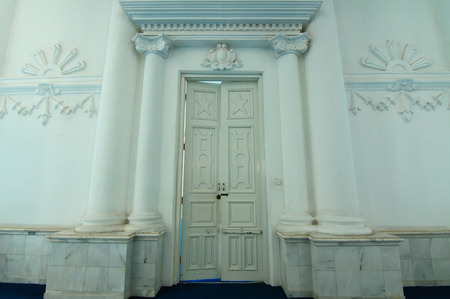 Doors of The Sultan Ismail Mosque also known as Muar 2nd Jamek Mosque located at Tanjung Agas Muar Johor Malaysia. The mosque is a replica of Sultan Ibrahim Jamek Mosque across the river.のeditorial素材