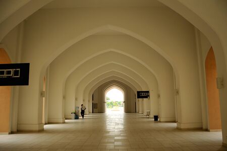 The Tengku Ampuan Jemaah Mosque or Bukit Jelutong Mosque in Selangor, Malaysia on November 30, 2013.  It is a Selangor's royal mosque located in Bukit Jelutong near Shah Alam, Malaysia.のeditorial素材