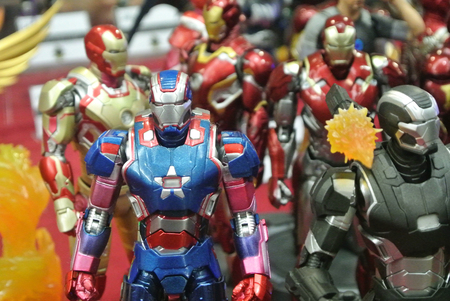 KUALA LUMPUR, MALAYSIA -MARCH 31, 2018: Selected focused of Marvel Comic action figure call the Avengers Team. Action figures gather together by collector.のeditorial素材