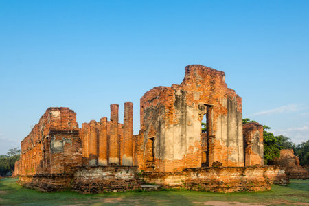 Buddhism pagoda and chapel  in AYUTTHAYA city の写真素材