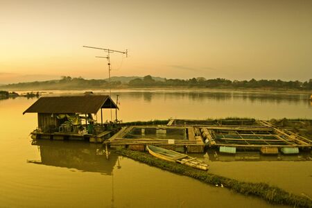 floating house on the riverの写真素材