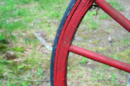 an image of a Red Wagon Wheelの写真素材