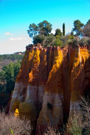ochre rocks in roussillon, provence, franceの写真素材