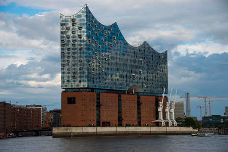 elbphilharmonie concert hall, hamburg, germany, seen from riverside commuter's ferry viewpointのeditorial素材