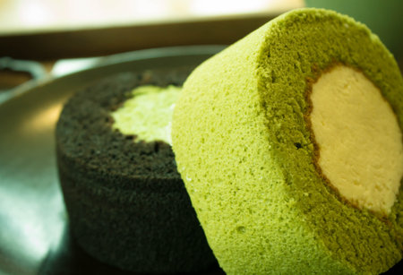 Roll cake