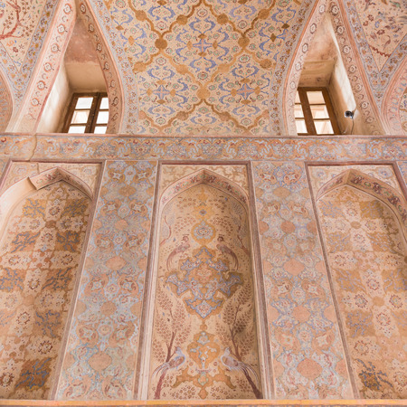 Ali Qapu Palace, a grand palace in Isfahan, Iran. It is located on the western side of the Naqsh e Jahan Square, opposite to Sheikh Lotfollah Mosque.のeditorial素材