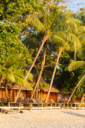 NGAPALI, MYANMAR - DECEMBER 03, 2014: Ngapali beach with white sand, blue sky and palm trees, in Myanmarのeditorial素材